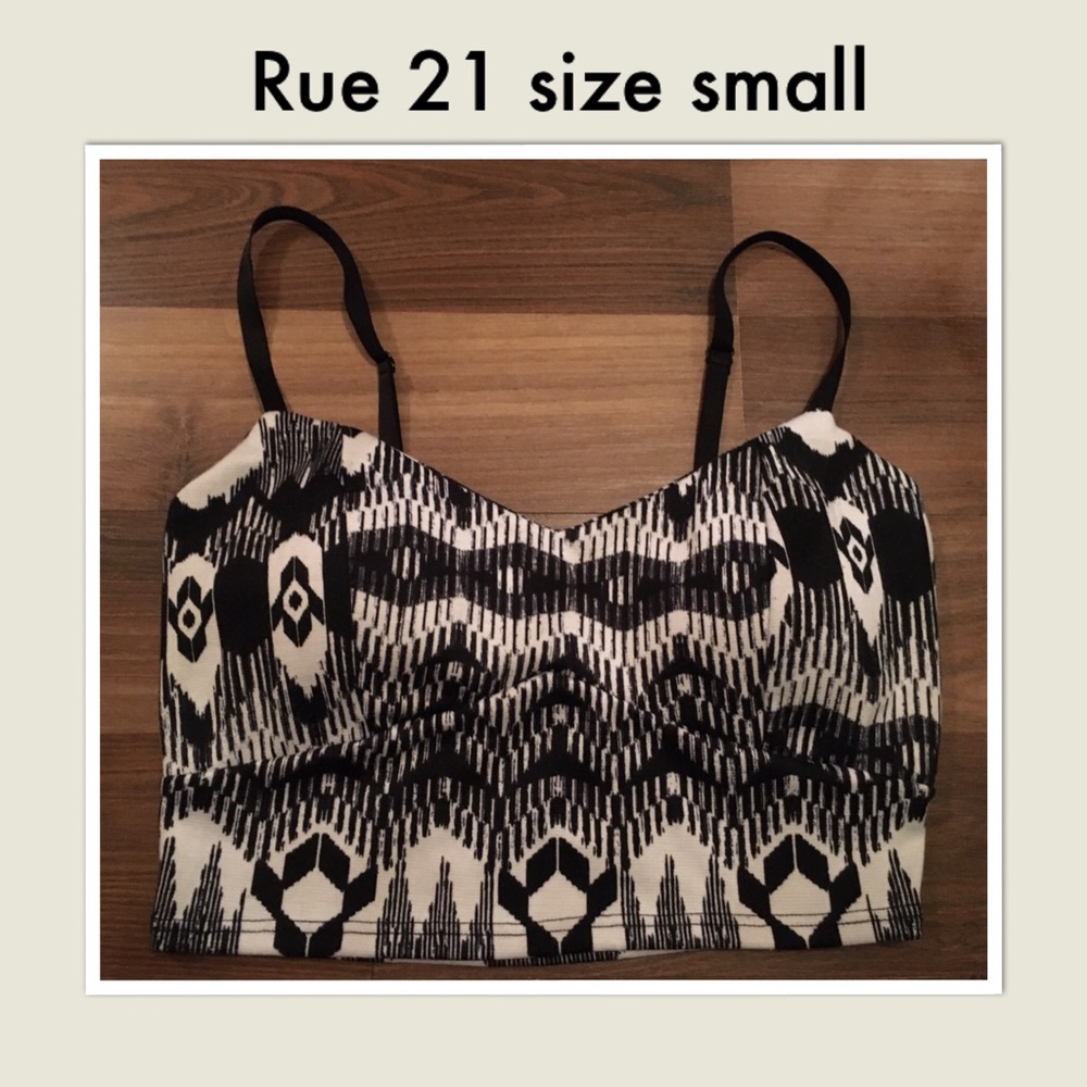 Rue 21 Crop top size small